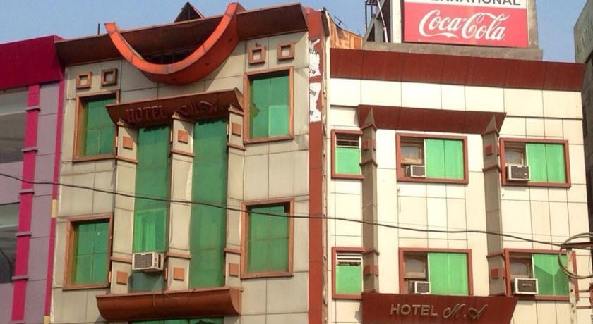 The Golden Oak Hotel Raipur  Exterior photo